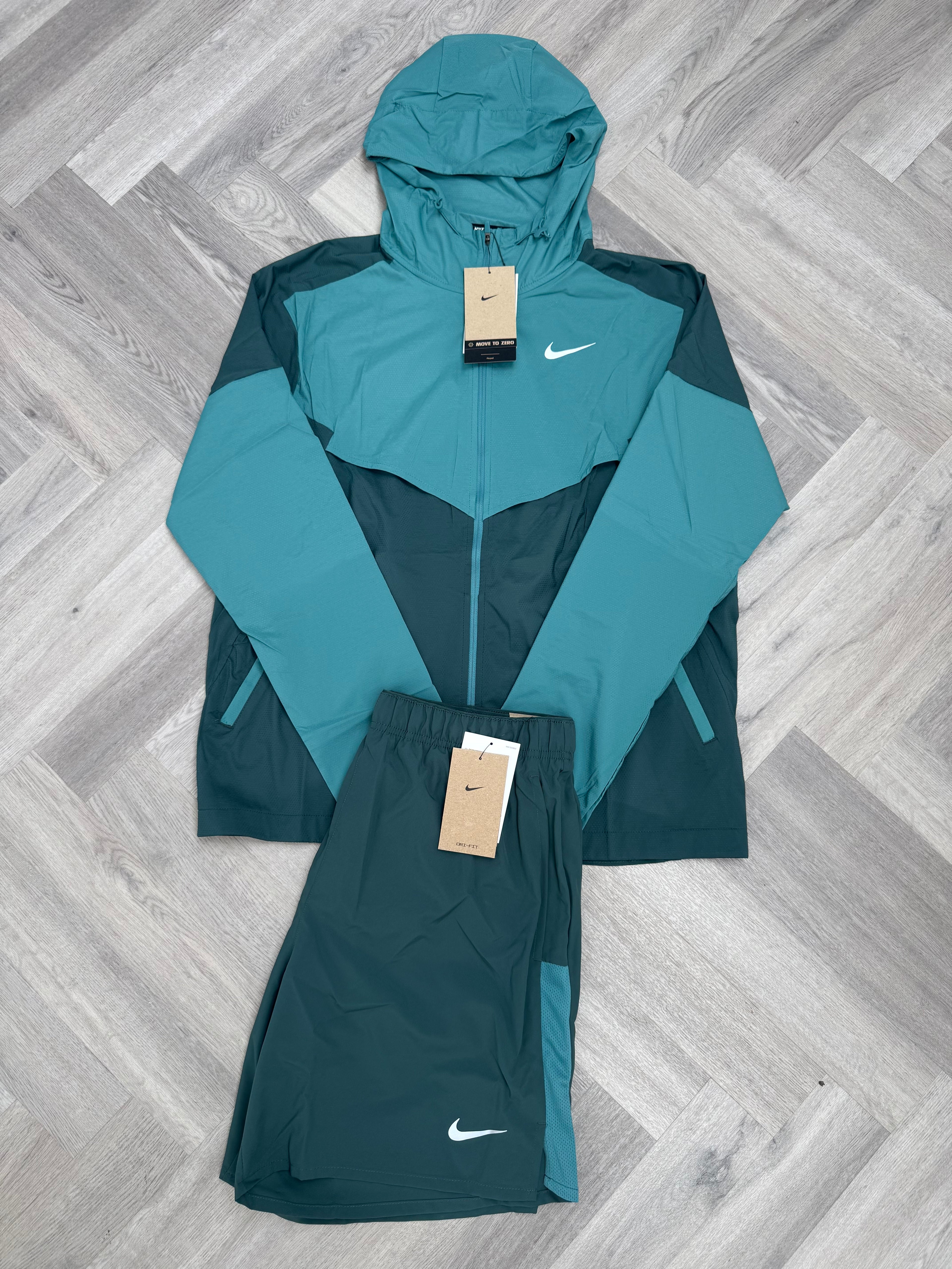 Nike Windbreaker Set