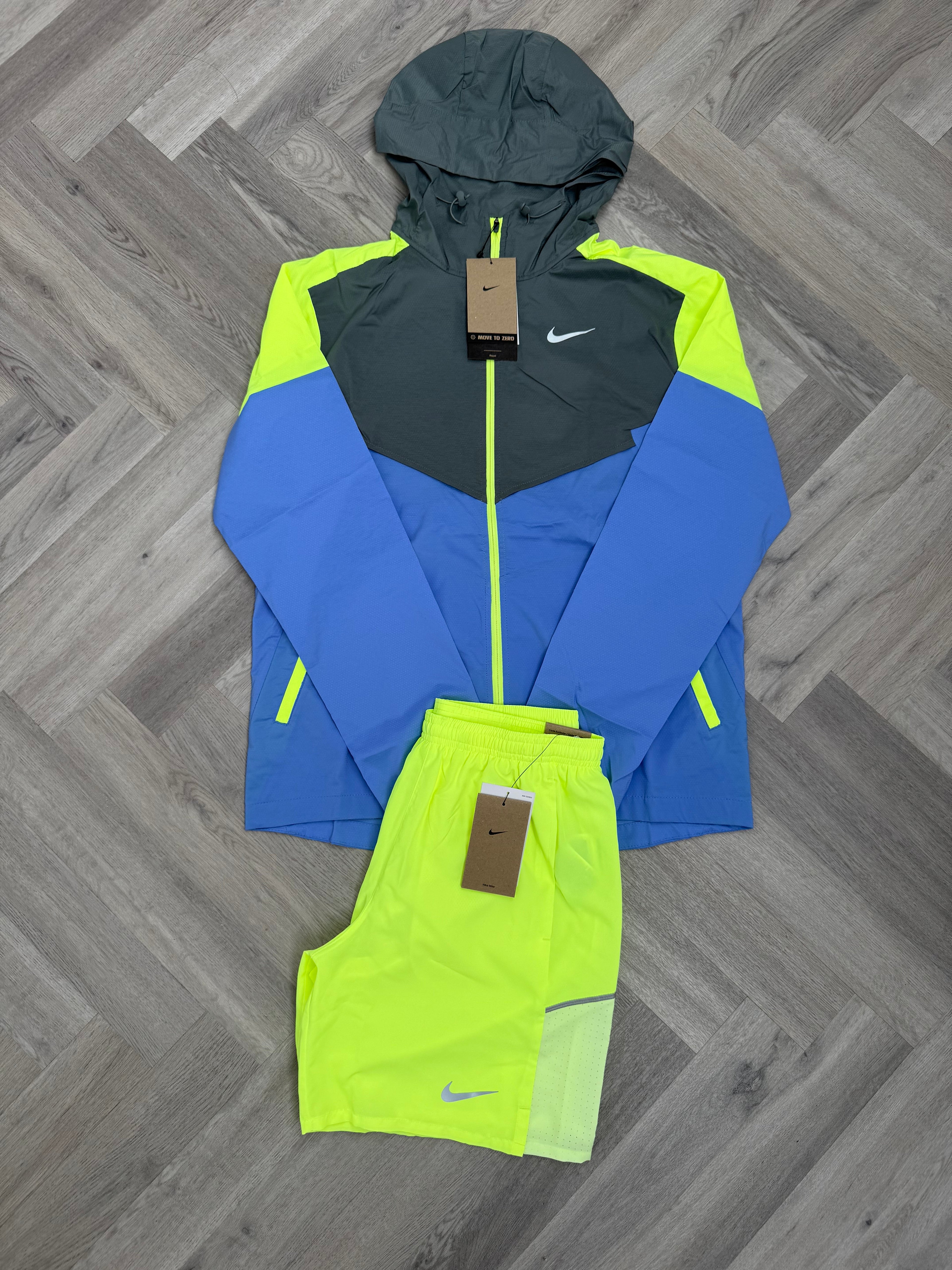 Nike Windbreaker Set