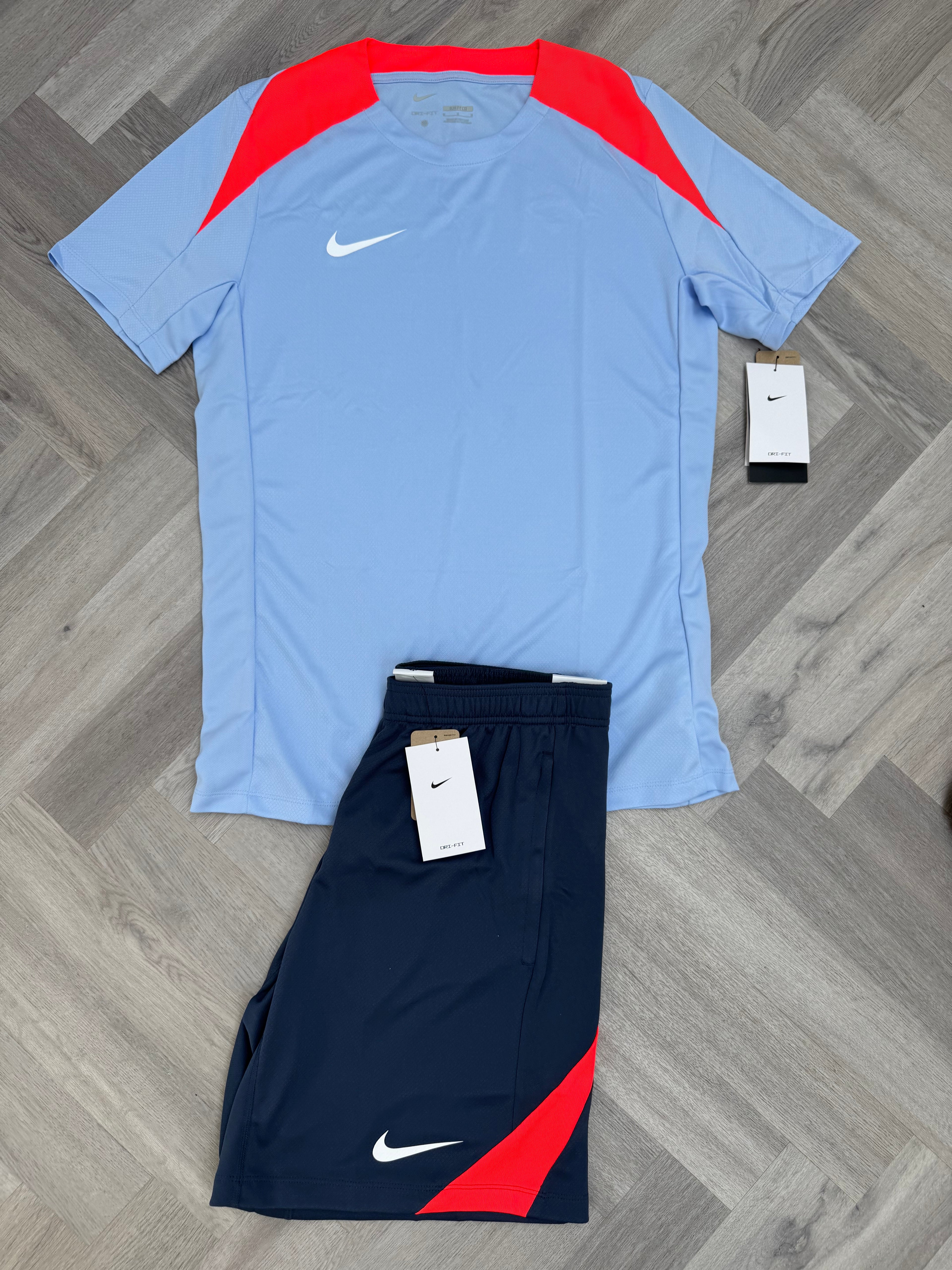 Nike Strike Set