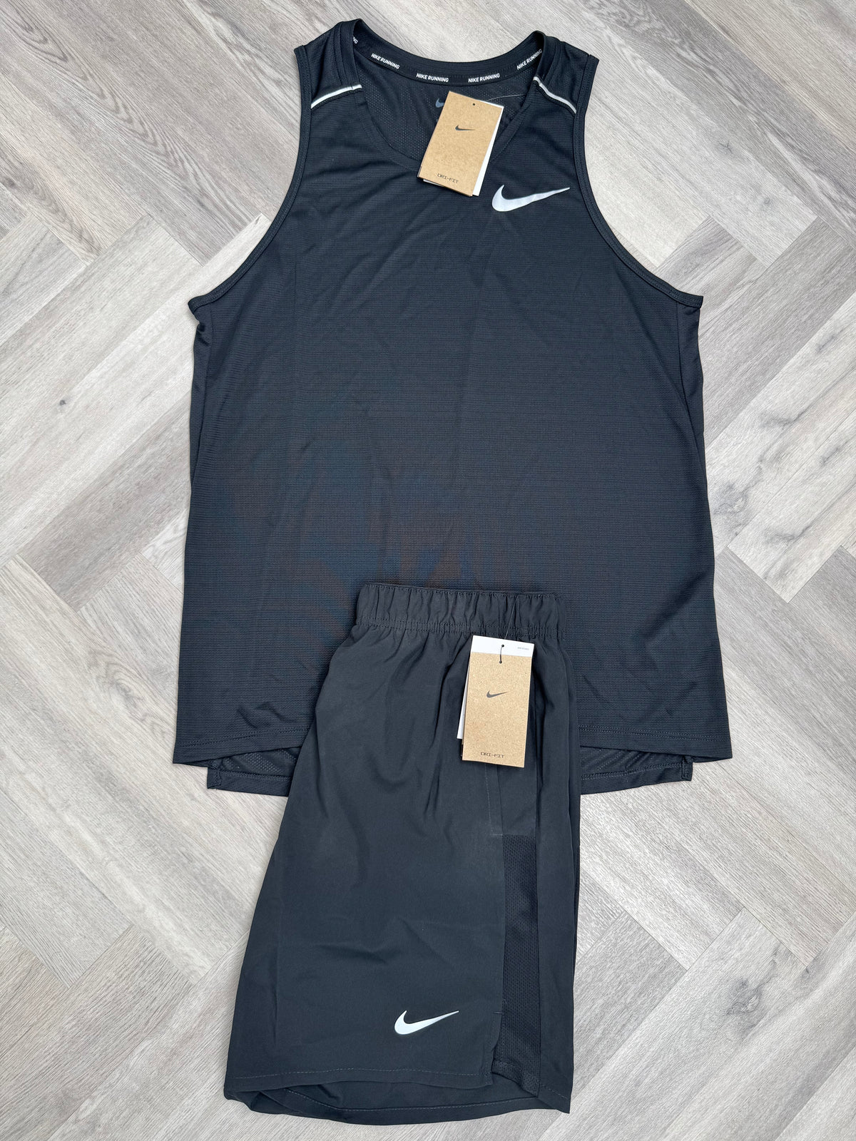Nike Miler Vest Set