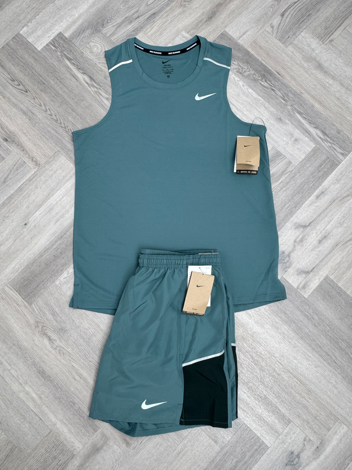 Nike Vest Set