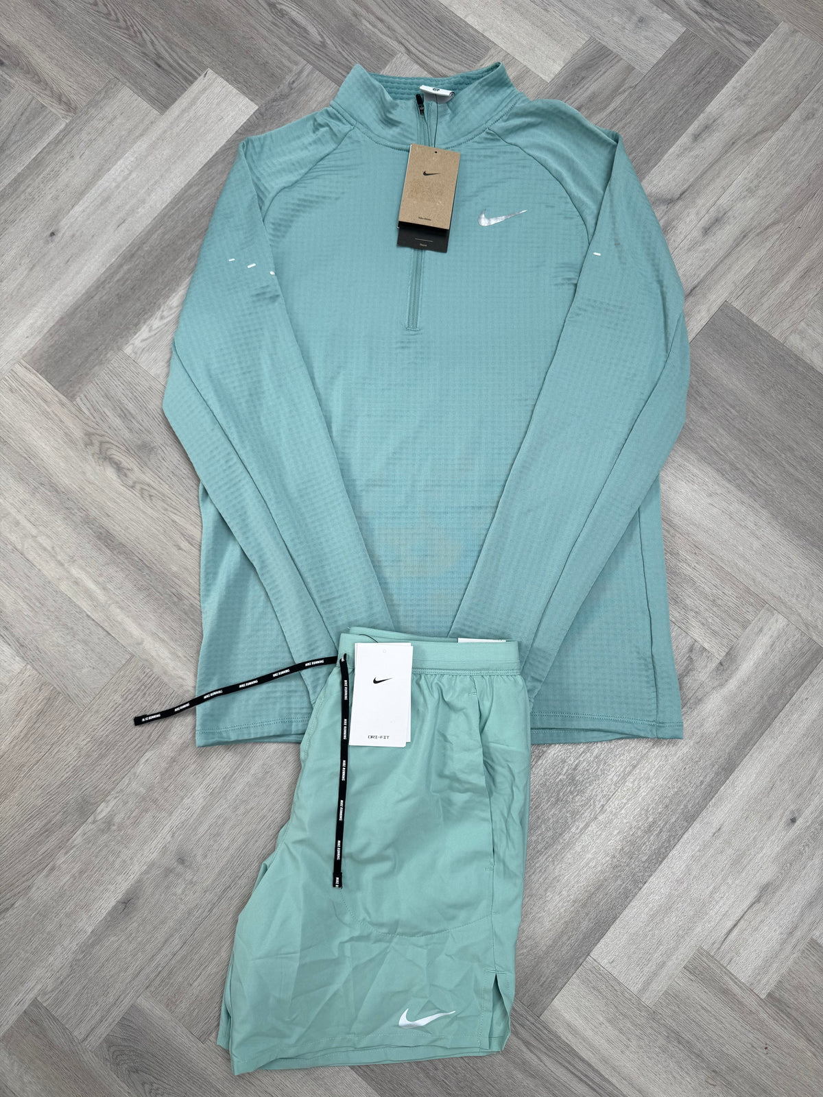 Nike Half-Zip Set