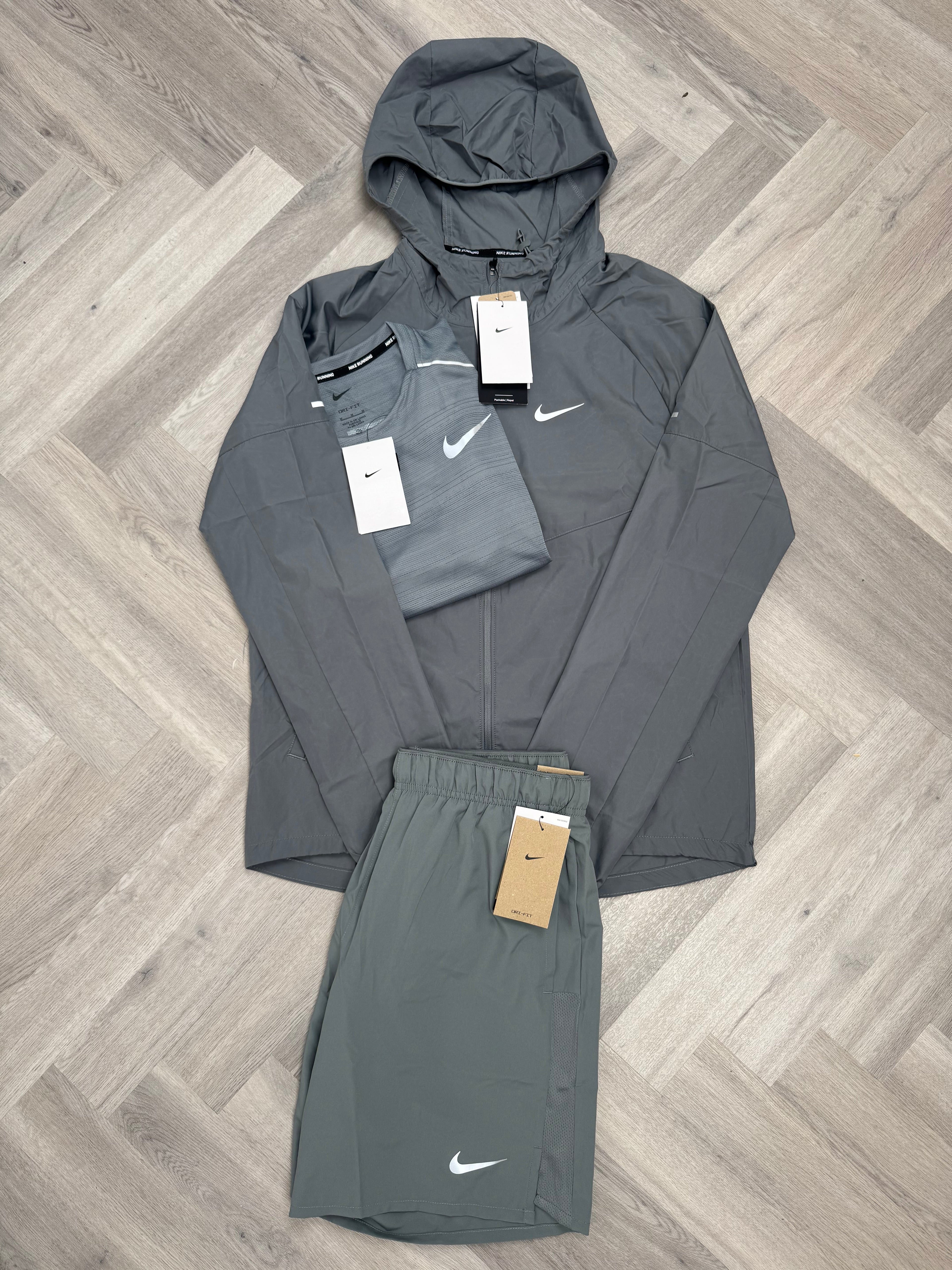 Nike Windbreaker 3 Piece Set