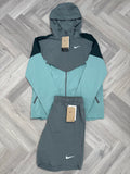 Nike Windbreaker Set