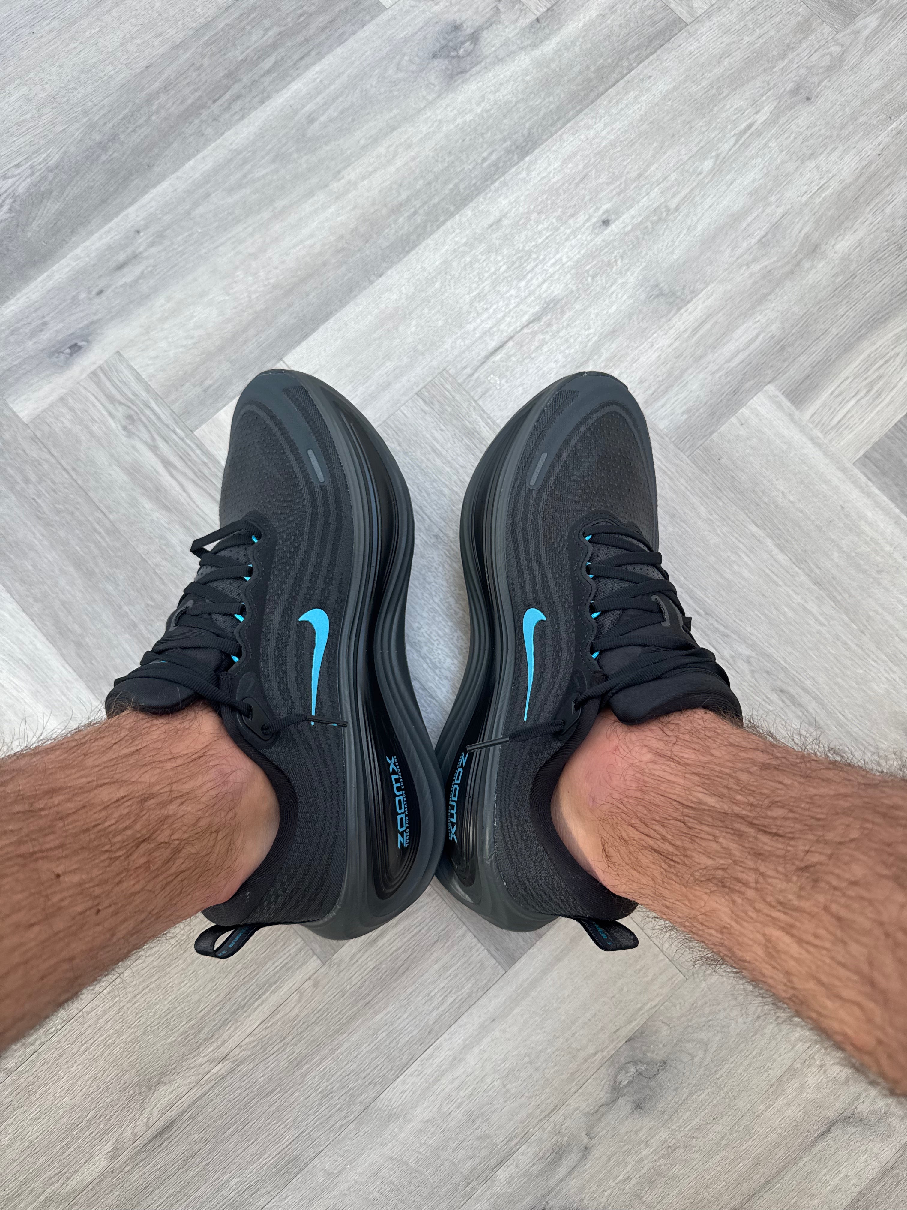 Nike Vomero Plus